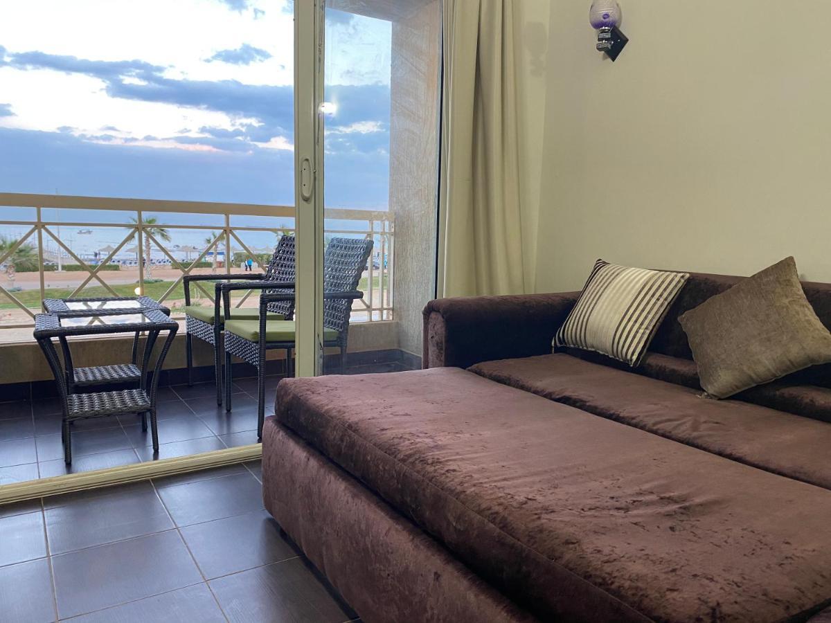 Porto Sokhna Royal Sea & Pool View Aparthotel Айн Сохна Екстериор снимка