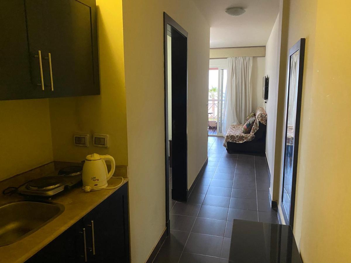 Porto Sokhna Royal Sea & Pool View Aparthotel Айн Сохна Екстериор снимка