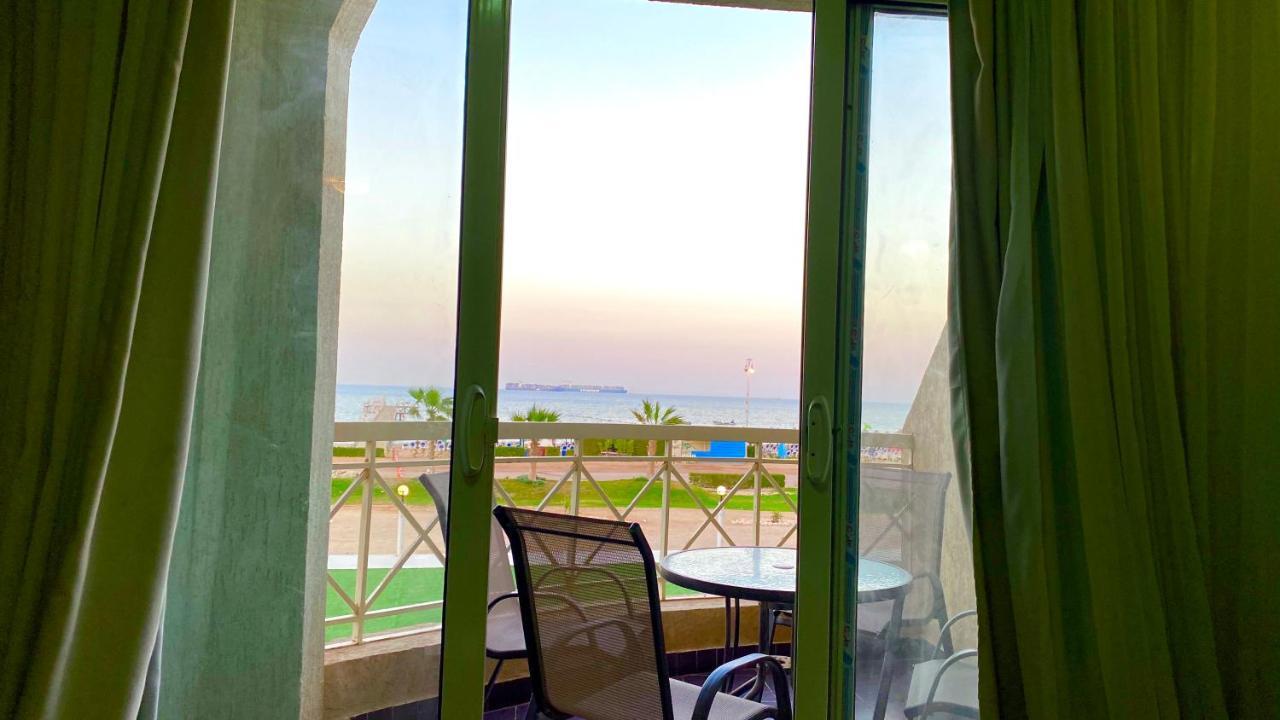 Porto Sokhna Royal Sea & Pool View Aparthotel Айн Сохна Екстериор снимка