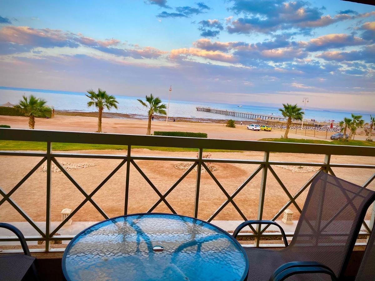 Porto Sokhna Royal Sea & Pool View Aparthotel Айн Сохна Екстериор снимка